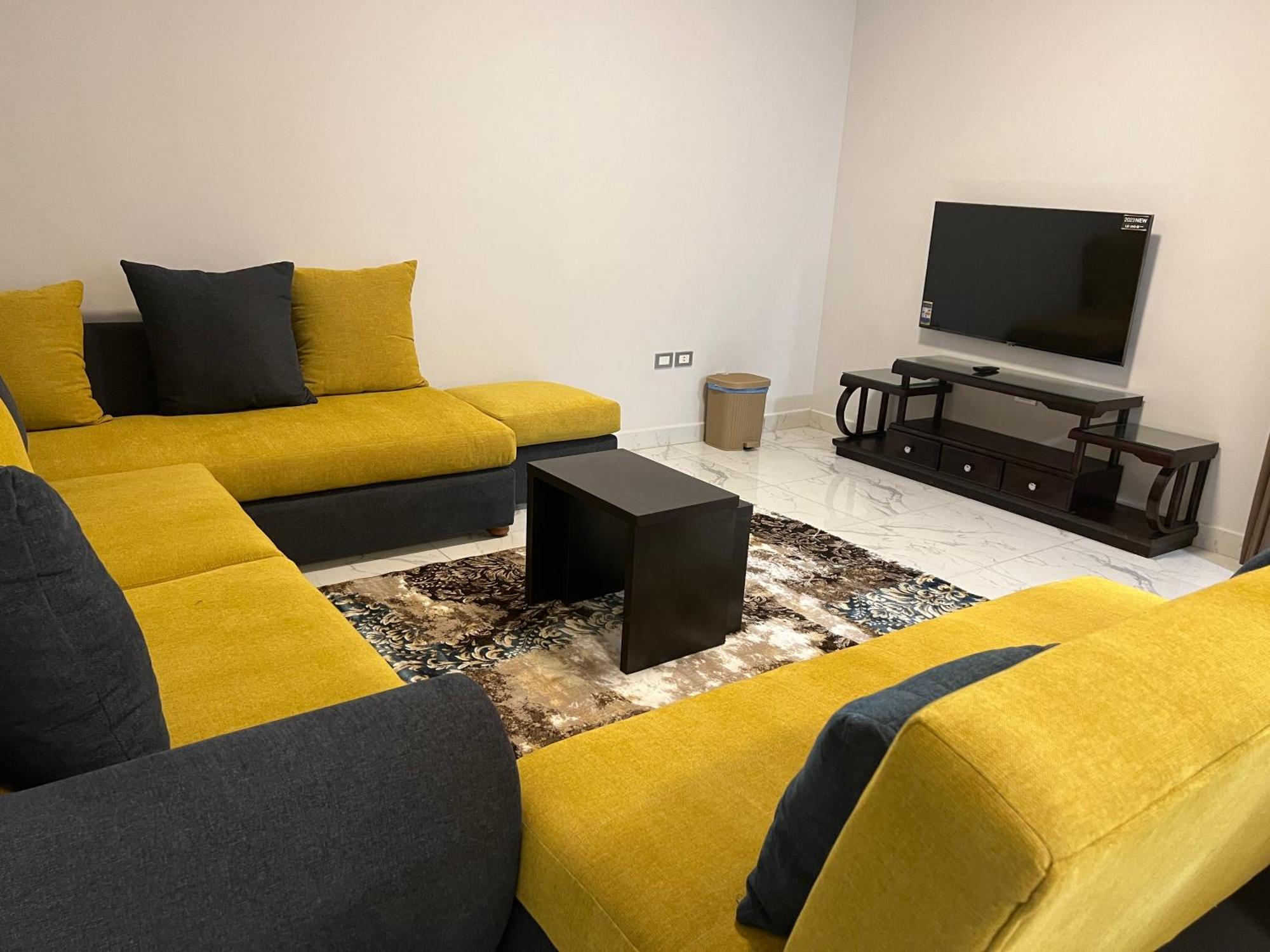 Luxury Apartments Beside Mall Of Arabia And Dar Al-Fouad Hospital - Families Only- No Alcoholic Beverages 6th of October City Esterno foto