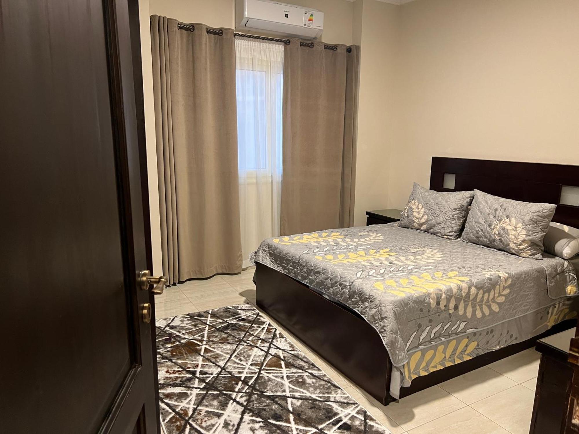 Luxury Apartments Beside Mall Of Arabia And Dar Al-Fouad Hospital - Families Only- No Alcoholic Beverages 6th of October City Esterno foto