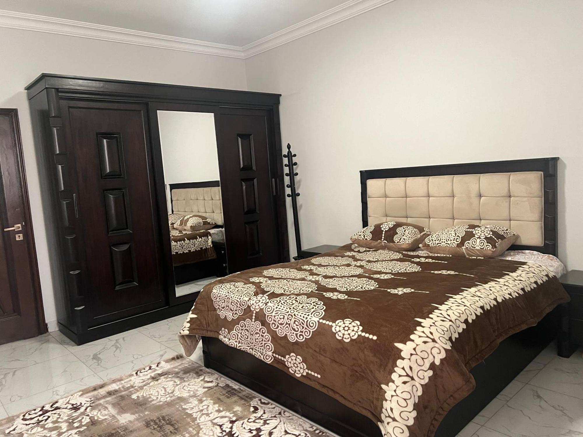 Luxury Apartments Beside Mall Of Arabia And Dar Al-Fouad Hospital - Families Only- No Alcoholic Beverages 6th of October City Esterno foto