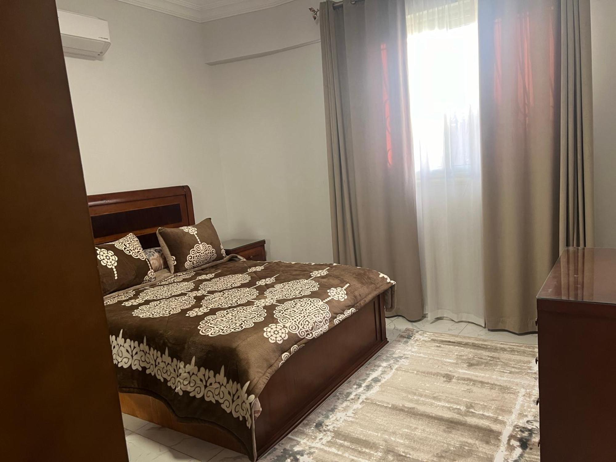 Luxury Apartments Beside Mall Of Arabia And Dar Al-Fouad Hospital - Families Only- No Alcoholic Beverages 6th of October City Esterno foto